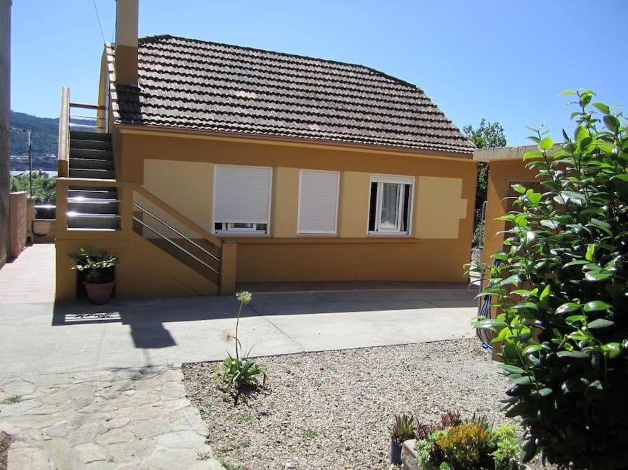 Casita Con Terreno A 10 Minutos Del Centro De Vigo Vila Moaña Exterior foto